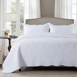 Honeilife Quilt Set Queen Size - 3 Piece Embroidered Microfiber Bedspread Rev.... Fixed Price $89.91.