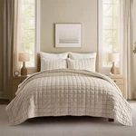 Evergrace Birch Velvet Quilt Set King/cal 108X96 Box Stitch Bedding New. Fixed Price $69.99.