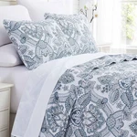 Southshore Fine Living Inc. Oversized King Quilt Bedding Set Paisley Blue. Fixed Price $95.98.