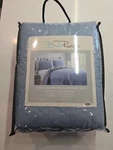 Bella Russo Queen Size 3 Piece Reversible Coverlet & Shams Set Blue Quilted New. Fixed Price $30.00.
