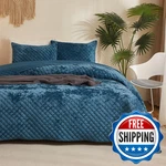 Wondnuga Velvet Quilt Queen Comforter Set - Luxury Soft Bedding. Fixed Price $123.41.