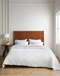 Nwt Quince Organic Bamboo Dream Quilt Only Twin White Msrp $100 Silky Cooling. Fixed Price $74.99.