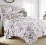 Levtex Home Pisa Reversible King Quilt + 2 Shams New. Fixed Price $119.00.