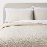 3PC Full/queen Reversible Lightweight Matelasse Quilt And Shams Set Vine. Fixed Price $20.39.