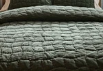 1 Pottery Barn Cozy Cloud Handcrafted Quilt Hunter Green Full Queen Size New Nwt. Fixed Price $167.77.