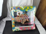 Virah Bella Full/queen Size Quilt Set 3 Pc Pillow Shams New Retro Looking. Fixed Price $75.00.