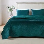 Barefoot Bungalow Riviera Velvet Quilt And Pillow Sham Set, 3-PIECE Full/queen,. Fixed Price $105.90.