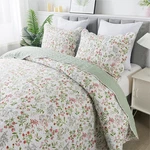 King Size Floral Quilt Set 3-PIECE Lightweight Bedspread With Shams. Fixed Price $64.02.