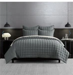 Simply Vera Wang, 1 Pc Gray Velvet Quilt Full / Queen. Fixed Price $228.00.