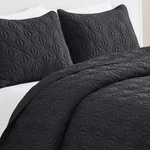 Quilt Set, King, Vcny. Fixed Price $28.99.