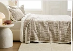 Nwot Quince King Cal Jacquard Coverlet 2 Shams Toffee Organic Cotton. Fixed Price $149.99.