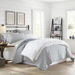 New Stone Cottage Fresno 3PC. Queen Size Quilt Set Not Original Package. Fixed Price $79.99.