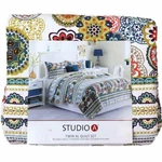 Studio Paisley Floral Quilt Set Twin Xl With Sham & Pillows 4 Pc. Fixed Price $99.99.