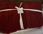 Pottery Barn Cozy Cloud Quilt King/cal Red Cotton Polyester Fill 108X92. Fixed Price $189.97.