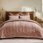 Evergrace King Velvet Quilt Set 3-PIECE Terracotta Ultra Soft Lightweight. Fixed Price $119.98.