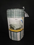 Mainstays Green Vertical Stripe Microfiber Quilt, Full/queen - Reversible. Fixed Price $14.99.