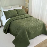 Oversized King Set Bedspread 128X120 California 3 Pcs Bedding. Fixed Price $53.19.