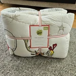 Pottery Barn Kids Dr Seuss The Grinch Quilt Full Queen Cindy Lou Christmas New. Fixed Price $160.00.