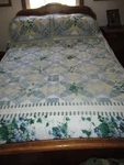 Vintage Waverly Garden Room Sweet Violets Full Sz Reverible Quilt & Shams. Fixed Price $59.99.