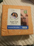 4-PIECE Orange Warm Geo Super Soft Microfiber Bed Sheet Set, Queen. Fixed Price $12.00.