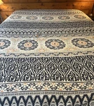 Pottery Barn Pia Medallion Quilt 108 X92 King Or Ca Standard Pillow Sham. Fixed Price $75.99.