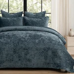 Phf Luxury Velvet Set King Size 3PCS Ultra Soft Quilted Comforter. Fixed Price $143.85.