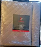 New Tribeca Living Brisbane Solid Twin Diamond Bed Quilt Set - Gray. Fixed Price $39.99.