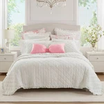 Armoire Collection Full/queen Ruffle Quilt White. Fixed Price $26.99.