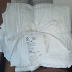 Crate & Barrel Queen Quilt White 100% Cotton Striped GDS-1708 Modern. Fixed Price $100.00.