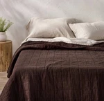 Full/ Queen Plus Heavyweight Linen Blend Quilt Darkfig - Casaluna. Fixed Price $120.00.