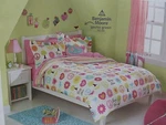 7 Pc Circo Peace Girl Collection Full Comforter, Shams & Sheet Bedding Set Nip. Fixed Price $97.75.