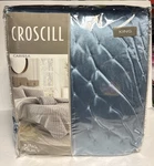 Croscill Carissa Blue Periwinkle Tuft King Quilt Comforter Velvet Feel New. Fixed Price $120.00.
