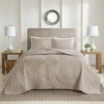 3PC Khaki Quilted Medallion Reversible Bedspread & Decorative Shams Full/queen. Fixed Price $59.99.