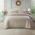 Oversized King Quilt Set 112"X106" Soft Washed 3-LAYER Lightweight California. Fixed Price $127.99.