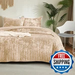 Wondnuga Luxury Soft Velvet Quilt Set Queen Size - Lightweight Bedding. Fixed Price $109.07.