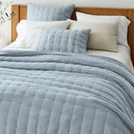 West Elm Flax Linen Tack Stitch Quilt And Sham, Twin/twin Set, Blue Free Ship. Fixed Price $124.99.