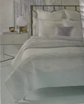 Oake Agate Quilted Collection Cotton Full Queen Coverlet White New. Fixed Price $59.99.