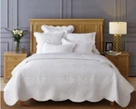 White King & Queen Calla Angel Sage Garden Luxury Pure Cotton Quilt. Fixed Price $170.00.