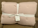 Pottery Barn Belgian Flax Linen Comforter Full Queen Soft Rose New W/tags. Fixed Price $209.95.