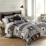 Donna Sharp Ridge Point Lodge Rustic Cozy Cabin Deer 3-PC Quilt Set & Tote Bag. Fixed Price $86.95.