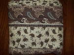 Nip American Traditions Castle Paisley Queen Quilt Set. Fixed Price $93.99.