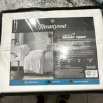 Beautyrest Heiq Smart Temp King Sheet Set White 1000+ Thread Count Cooling. Fixed Price $50.00.