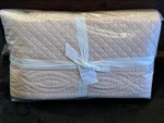 Pottery Barn Heirloom Scallop Quilted King Blush New. Fixed Price $249.99.