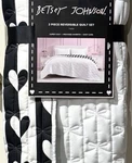 Nwt Betsey Johnson 2 Piece Reversible Quilt Set Twin Embossed Hearts White Black. Fixed Price $37.00.