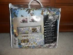 Tache Home Fashion 3 Pc. Reversible Quilt/bedspread Set, Queen, New. Fixed Price $45.99.