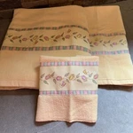Collections Etc 3-PIECE Garden Yellow Pink Towel Bath Washcloth. Fixed Price $13.00.