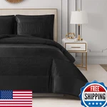 Juicy Couture Glam Night Black Stripe King Size Duvet Cover Bedding Set. Fixed Price $120.64.