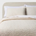 Threshold 3PC King Matelasse Quilt Shams Set Vine Floral Natural Bedding New. Fixed Price $35.00.