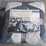 Origami Pieced Modern Patchwork 3-PIECE Queen Quilt Set Blue. Fixed Price $59.99.