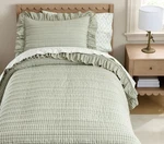 Pb Kids Chris Loves Julia Cabin Gingham Quilt & Shams Cotton Bedding Set New Tag. Fixed Price $97.00.
